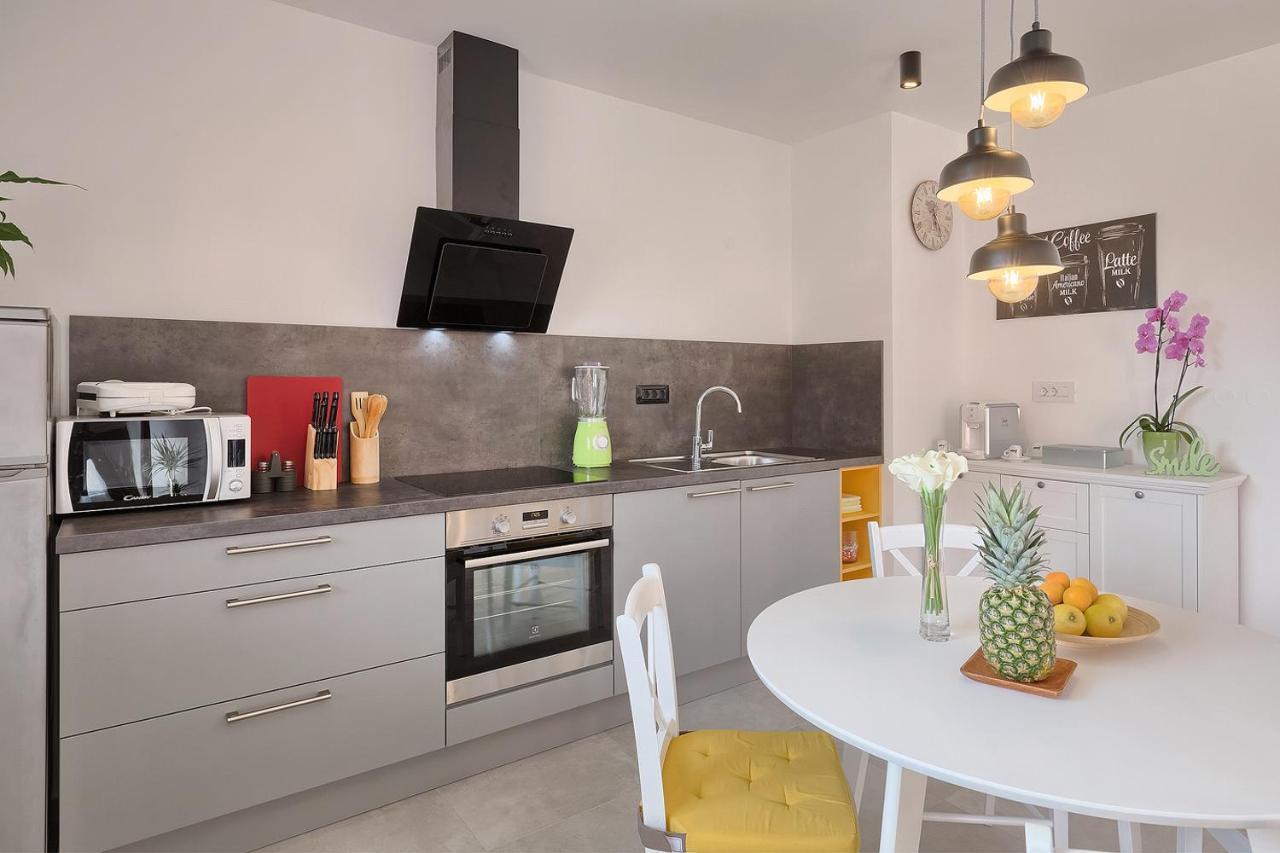 Apartma New Cozy Nico 2+1 Pula